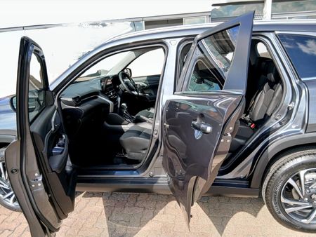 2026-Suzuki-Grand-Vitara-15-GLX-Auto_11