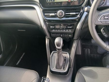 2026-Suzuki-Grand-Vitara-15-GLX-Auto_14
