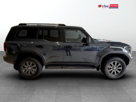 2025-Toyota-Land-Cruiser-Prado-VX-R-28GD-Auto_2