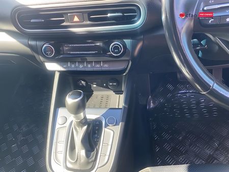 2023-Hyundai-Kona-20-Executive-IVT_11