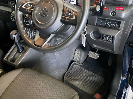 2024-Suzuki-Jimny-15-GLX-AllGrip-5-Door-Auto_9