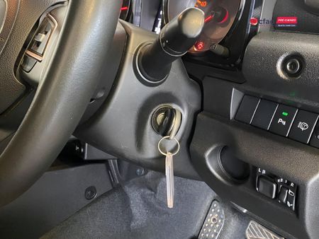 2024-Suzuki-Jimny-15-GLX-AllGrip-5-Door-Auto_12