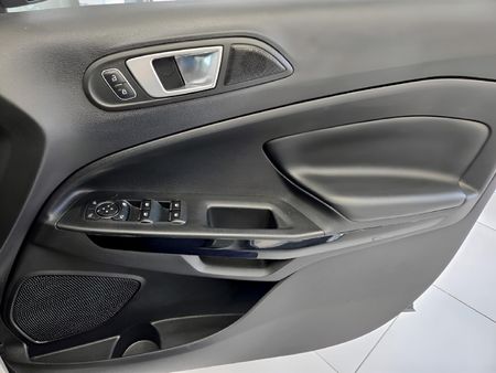 2021-Ford-EcoSport-10-EcoBoost-Titanium-Auto_15