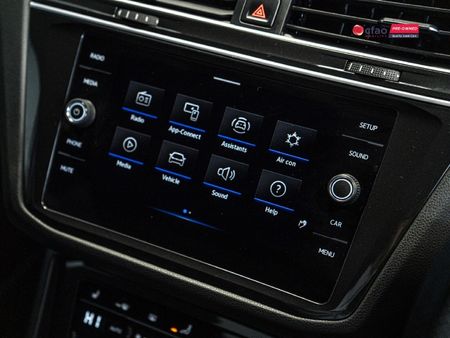 2022-Volkswagen-Tiguan-14-TSI-R-Line-DSG-Auto-110kW_12