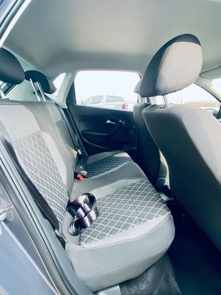 2025-Volkswagen-Polo-Vivo-16-Style_9