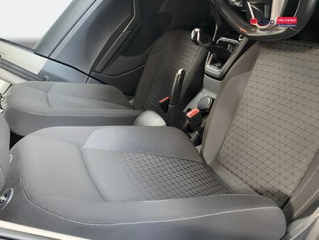 2023-Volkswagen-T-Cross-10-TSI-Comfortline_9