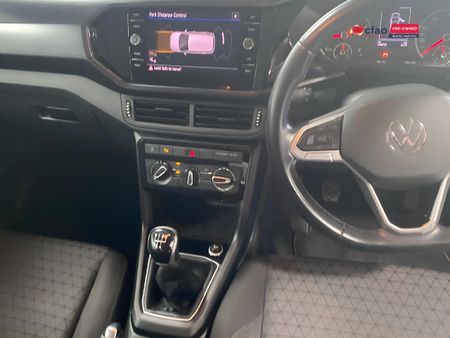 2023-Volkswagen-T-Cross-10-TSI-Comfortline_8
