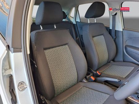 2026-Volkswagen-Polo-Vivo-16-Life_16