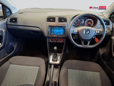 2026-Volkswagen-Polo-Vivo-16-Life_5