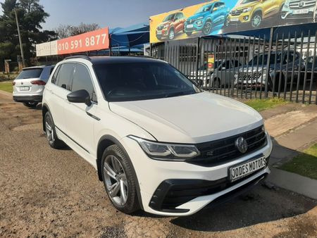 2022-Volkswagen-Tiguan-20-TSI-R-Line-4Motion-DSG-Auto-162kW_5