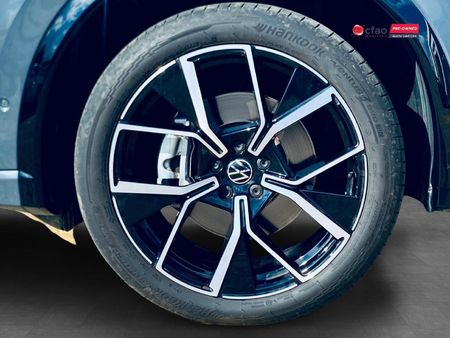 2025-Volkswagen-Tiguan-20TDI-R-Line-4Motion_7