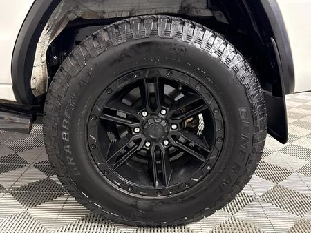 2019-Toyota-Fortuner-28-GD-6-4x4-Auto_6