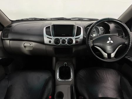 2012-Mitsubishi-Triton-25-DI-D-Double-Cab_1