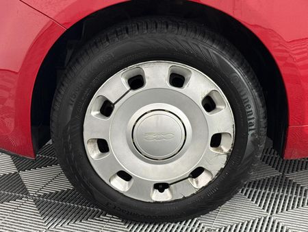2013-Fiat-500-12_2