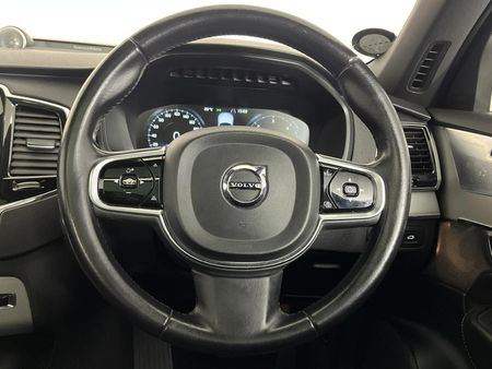 2018-Volvo-XC90-D5-Inscription-AWD_10