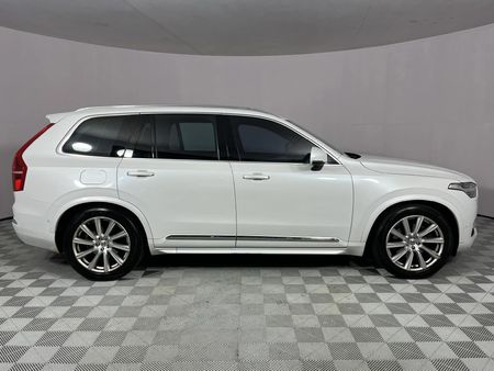 2018-Volvo-XC90-D5-Inscription-AWD_16