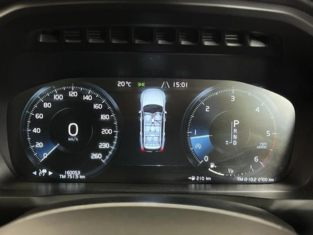 2018-Volvo-XC90-D5-Inscription-AWD_2