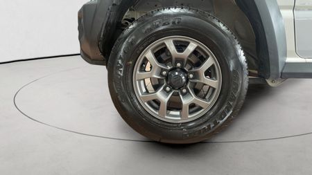 2022-Suzuki-Jimny-15-GLX_16