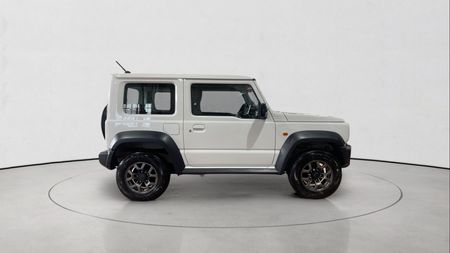 2022-Suzuki-Jimny-15-GLX_4