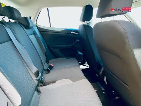 2025-Volkswagen-T-Cross-10-TSI-Life-Auto_9