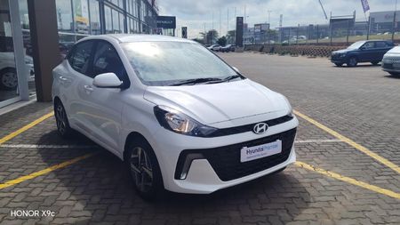 2026-Hyundai-Grand-i10-12-Fluid-Sedan_5
