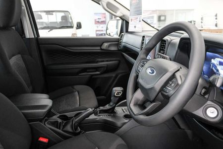 2025-Ford-Ranger-20D-XL-Double-Cab-Auto_5
