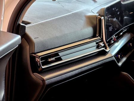 2023-Kia-Sportage-16-T-GDI-LX-Auto_11