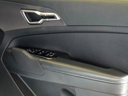 2023-Kia-Sportage-16-T-GDI-LX-Auto_16