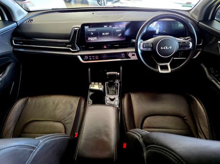 2023-Kia-Sportage-16-T-GDI-LX-Auto_5