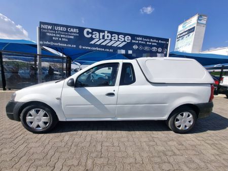 2012-Nissan-NP200-16-AC-Safety-Pack_10