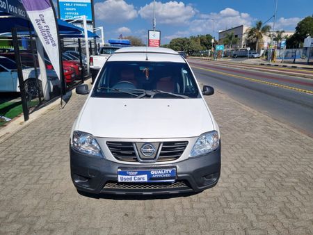 2012-Nissan-NP200-16-AC-Safety-Pack_1