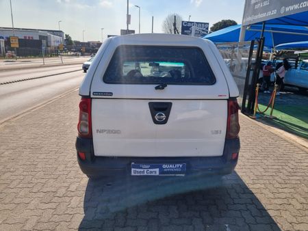2012-Nissan-NP200-16-AC-Safety-Pack_8