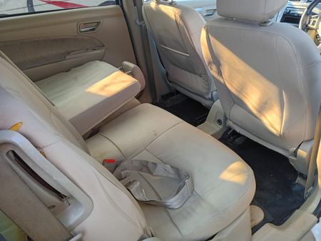 2017-Suzuki-Ertiga-14-GL_11
