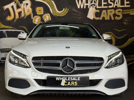 2016-Mercedes-Benz-C-Class-C180-Avantgarde-Auto-FSH-WITH-AGENTS_1
