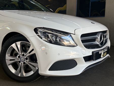 2016-Mercedes-Benz-C-Class-C180-Avantgarde-Auto-FSH-WITH-AGENTS_5