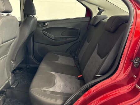 2016-Ford-Figo-15-Titanium-Auto_2