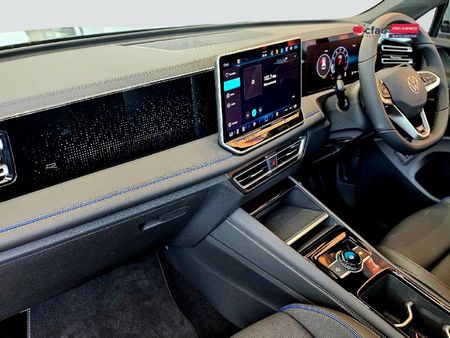 2026-Volkswagen-Tiguan-14TSI-R-Line_11