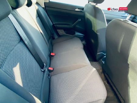 2026-Volkswagen-Polo-10-TSI_11
