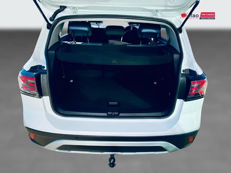 2025-Volkswagen-T-Cross-10-TSI-Style-Auto_11