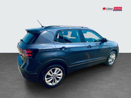 2026-Volkswagen-T-Cross-10-TSI-Life-Auto_5