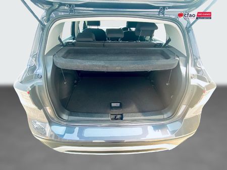 2026-Volkswagen-T-Cross-10-TSI-Life-Auto_8