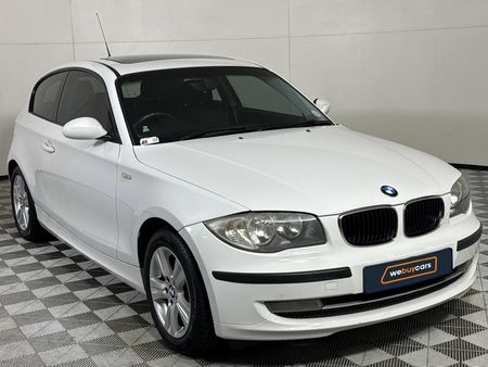 2009-BMW-1-Series-116i-3-dr_11