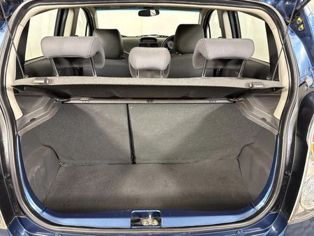 2013-Chevrolet-Spark-12-Campus_12