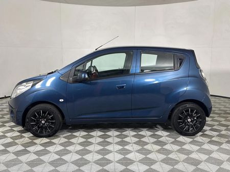 2013-Chevrolet-Spark-12-Campus_17