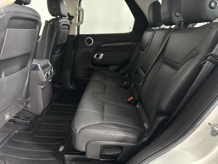 2019-Land-Rover-Discovery-30-Si6-HSE-Luxury_3