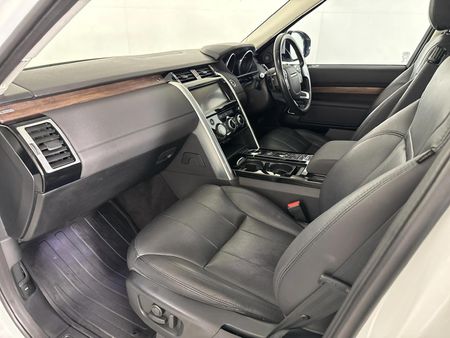 2019-Land-Rover-Discovery-30-Si6-HSE-Luxury_8