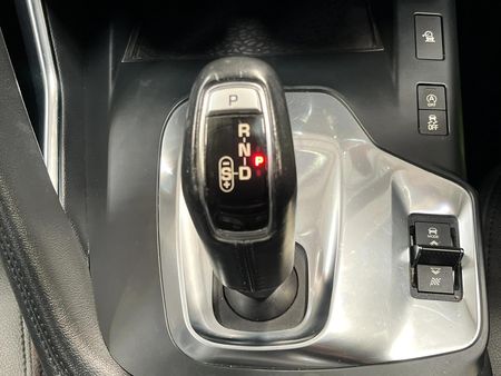 2018-Jaguar-E-Pace-D240-20D-SE-177kW_11
