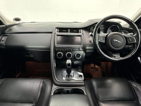2018-Jaguar-E-Pace-D240-20D-SE-177kW_6