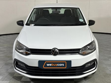 2025-Volkswagen-Polo-Vivo-14-Comfortline-5-dr_15