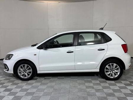 2025-Volkswagen-Polo-Vivo-14-Comfortline-5-dr_19
